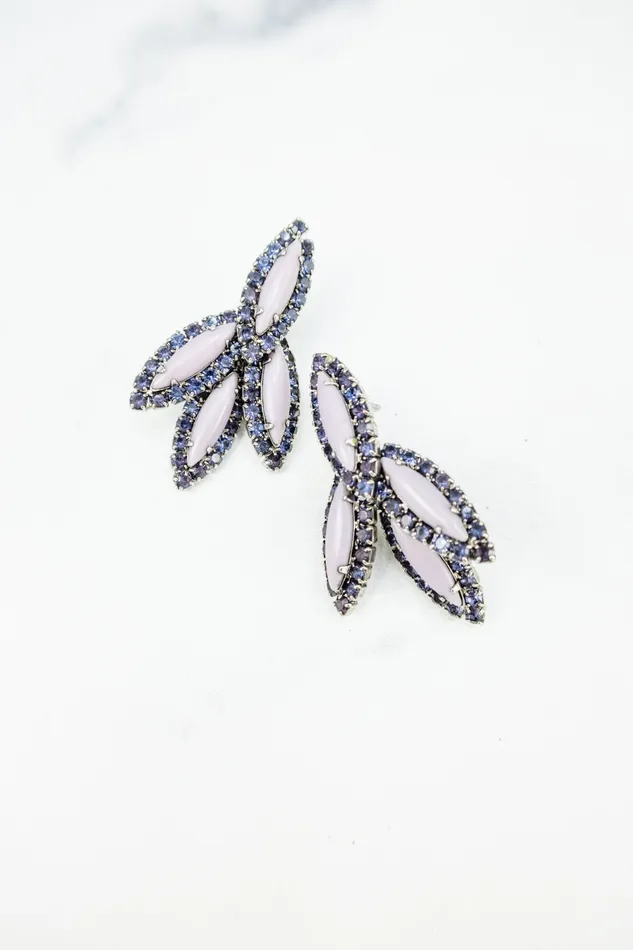 Petite Bacall Earrings Elizabeth Cole Jewelry Earrings Petite Bacall Earrings Elizabeth Cole Jewelry Earrings