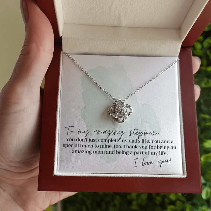 ShineOn Fulfillment Necklaces To My Amazing Step Mom I Love You Love Knot Pendant Necklace The Perfect Gift for Your Step Mom